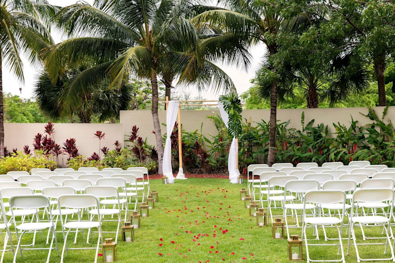 Stay in style at Miami Airport Marriott