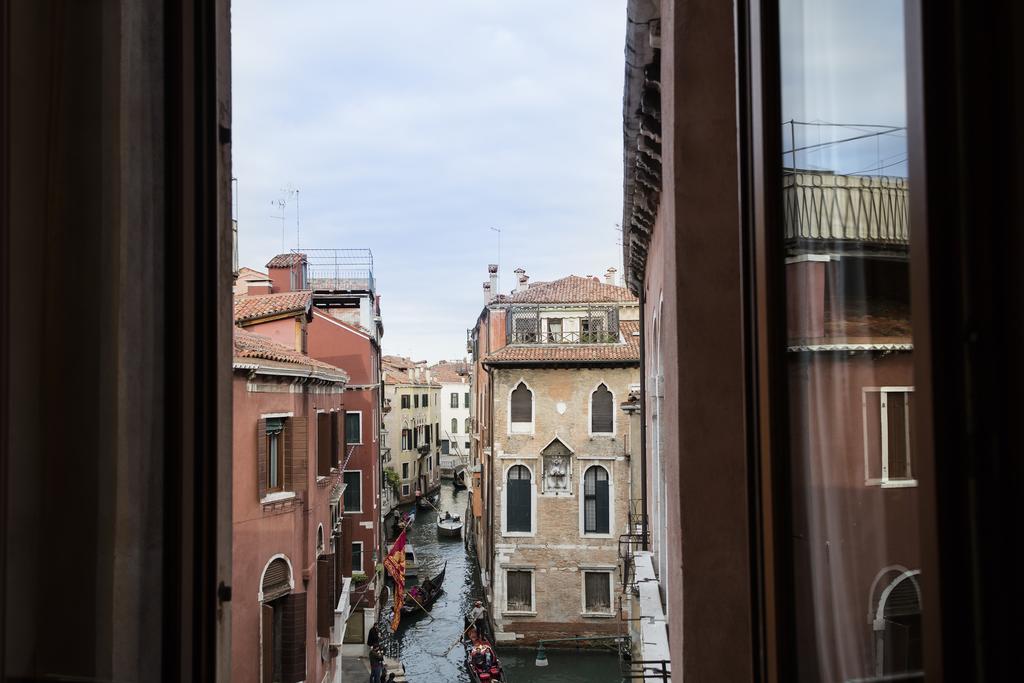 Stay in style at All’Angelo Art Hotel