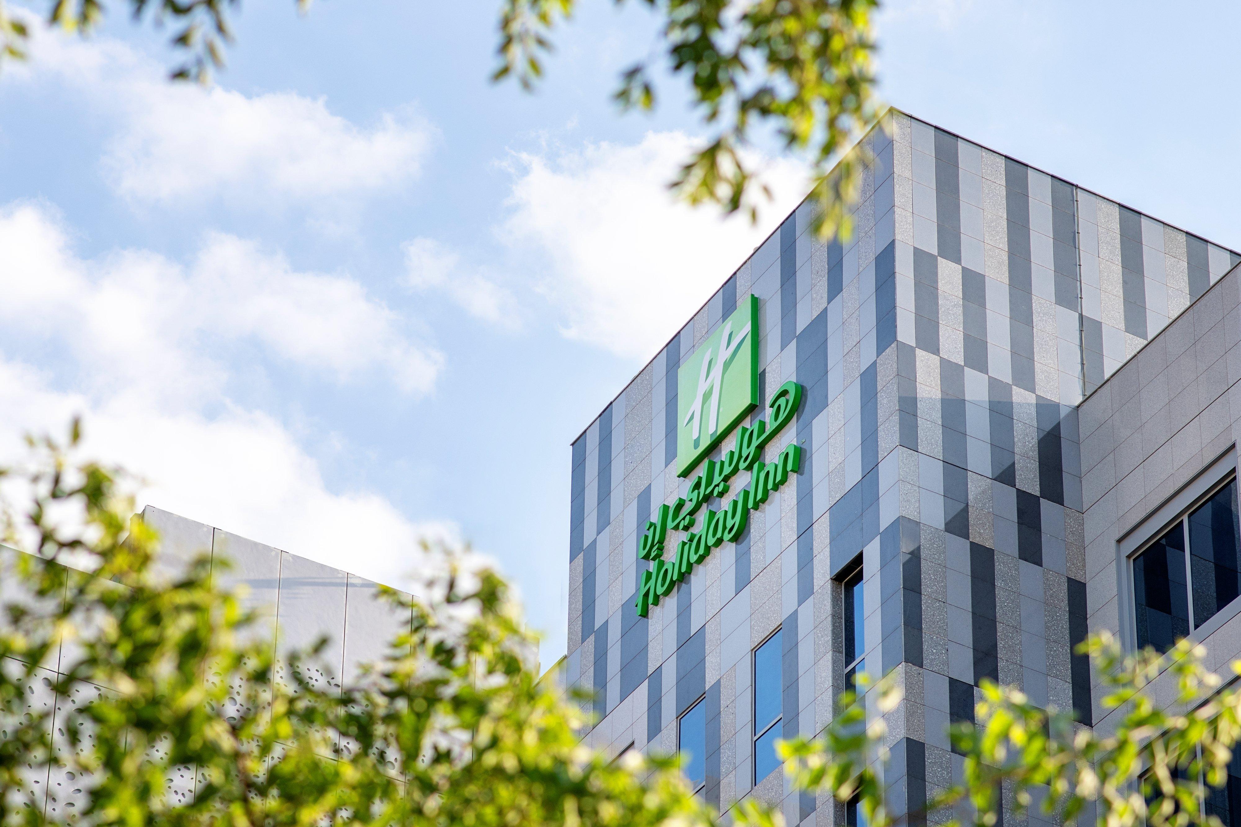 Stay in style at Holiday Inn Doha - The Business Park