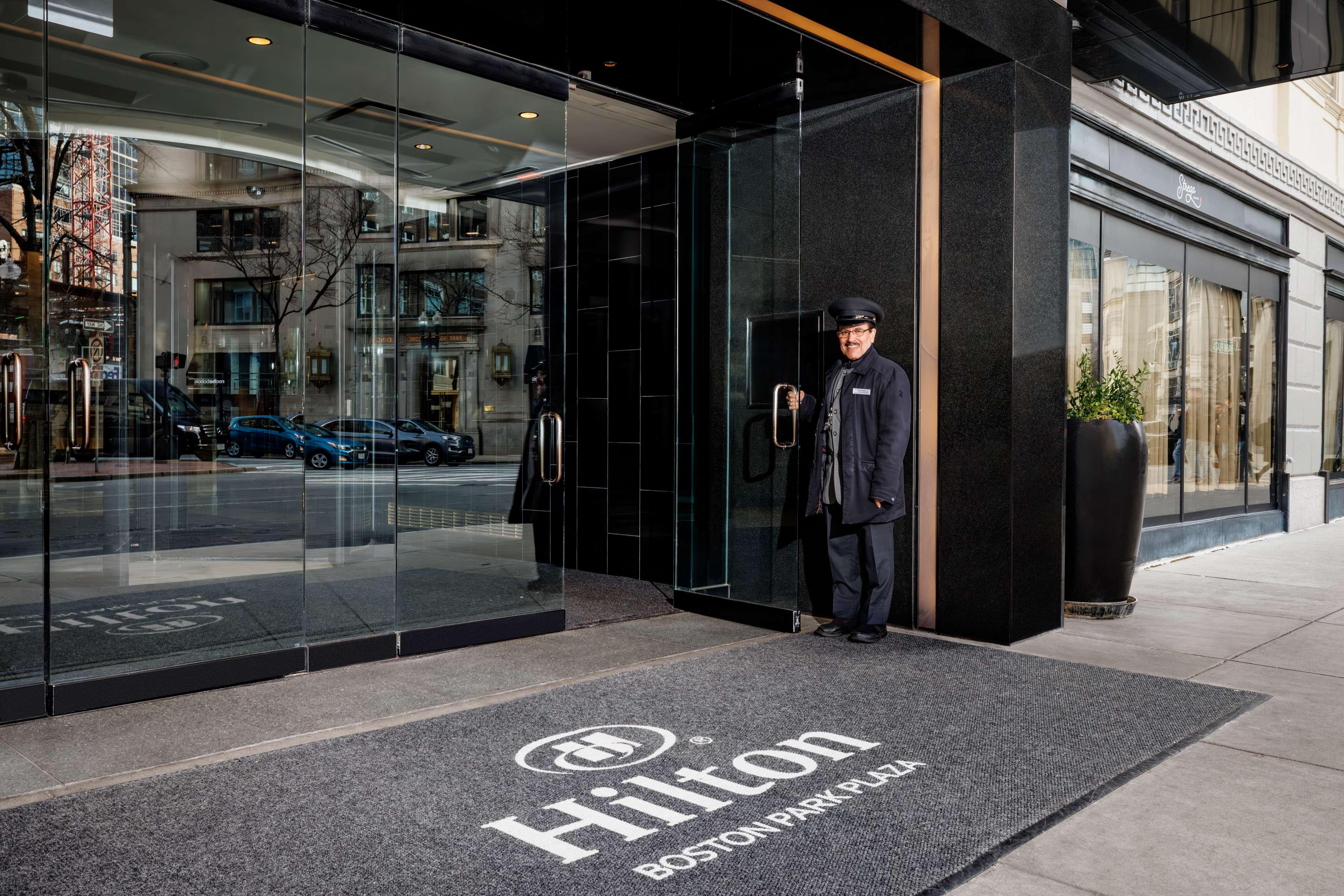 Stay in style at Hilton Boston Park Plaza