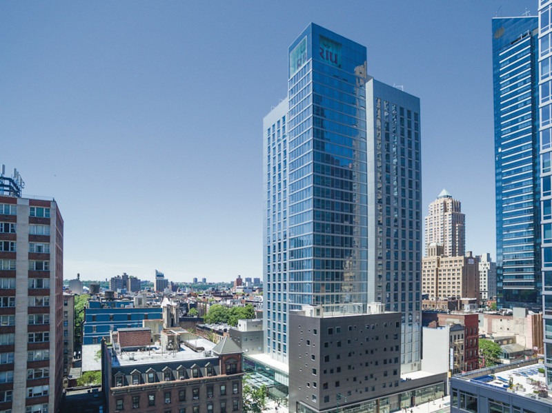 Stay in style at Hotel Riu Plaza New York Times Square