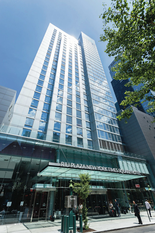 Stay in style at Hotel Riu Plaza New York Times Square