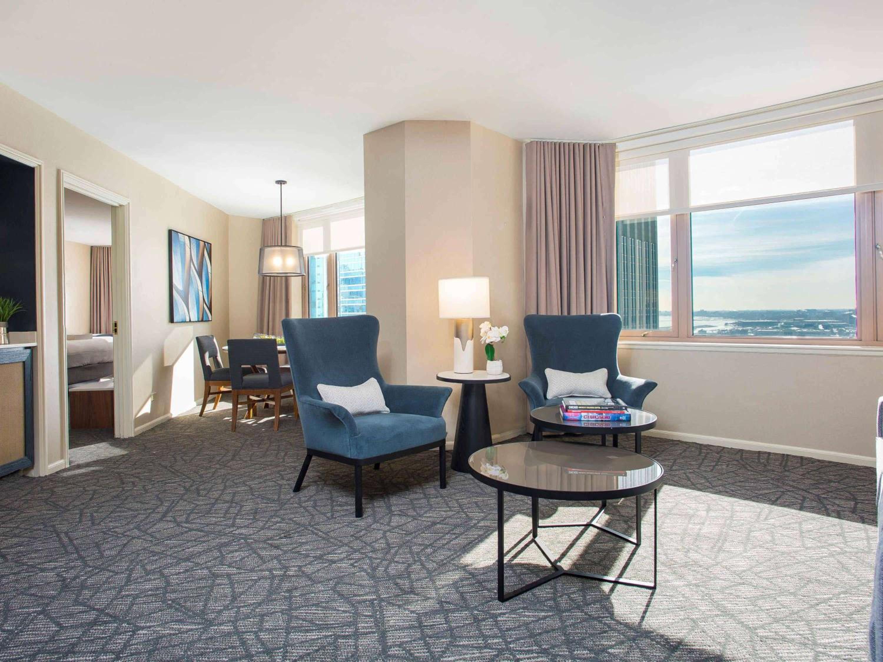 Stay in style at Fairmont Chicago - Millennium Park