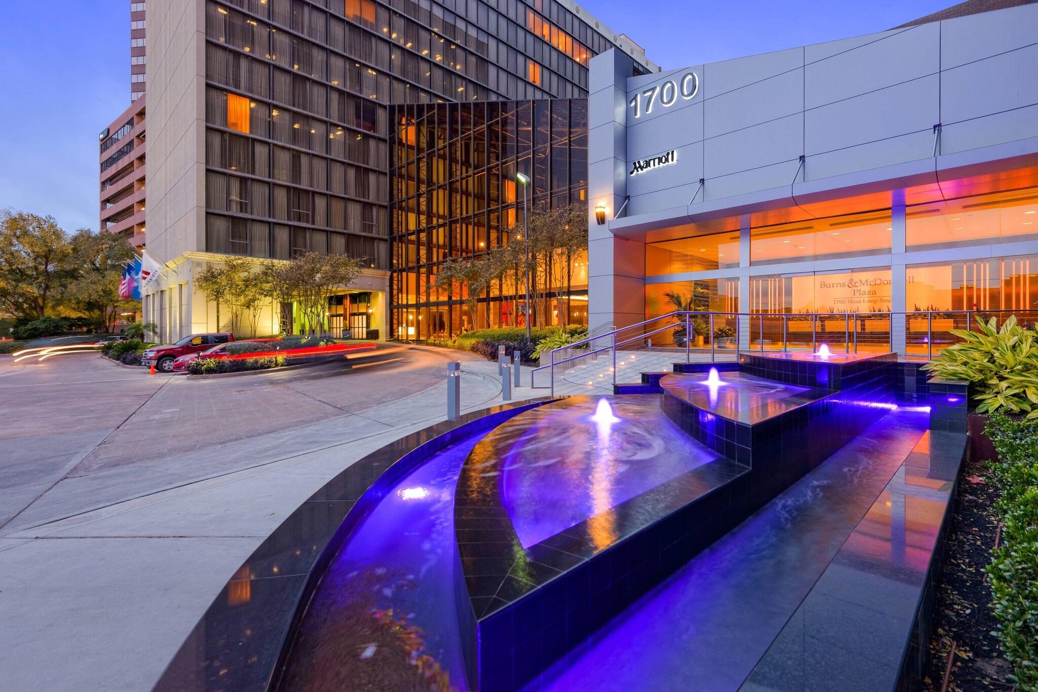 Stay in style at Marriott Houston West Loop by The Galleria