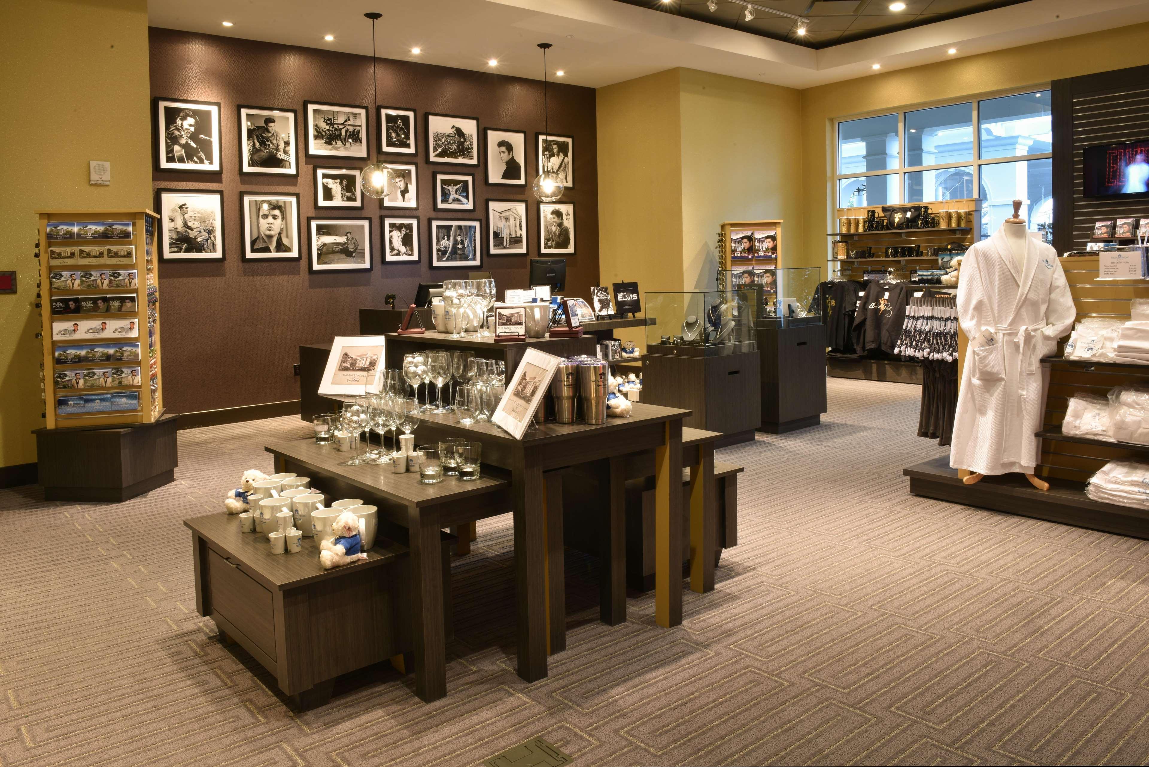 Stay in style at The Guest House at Graceland