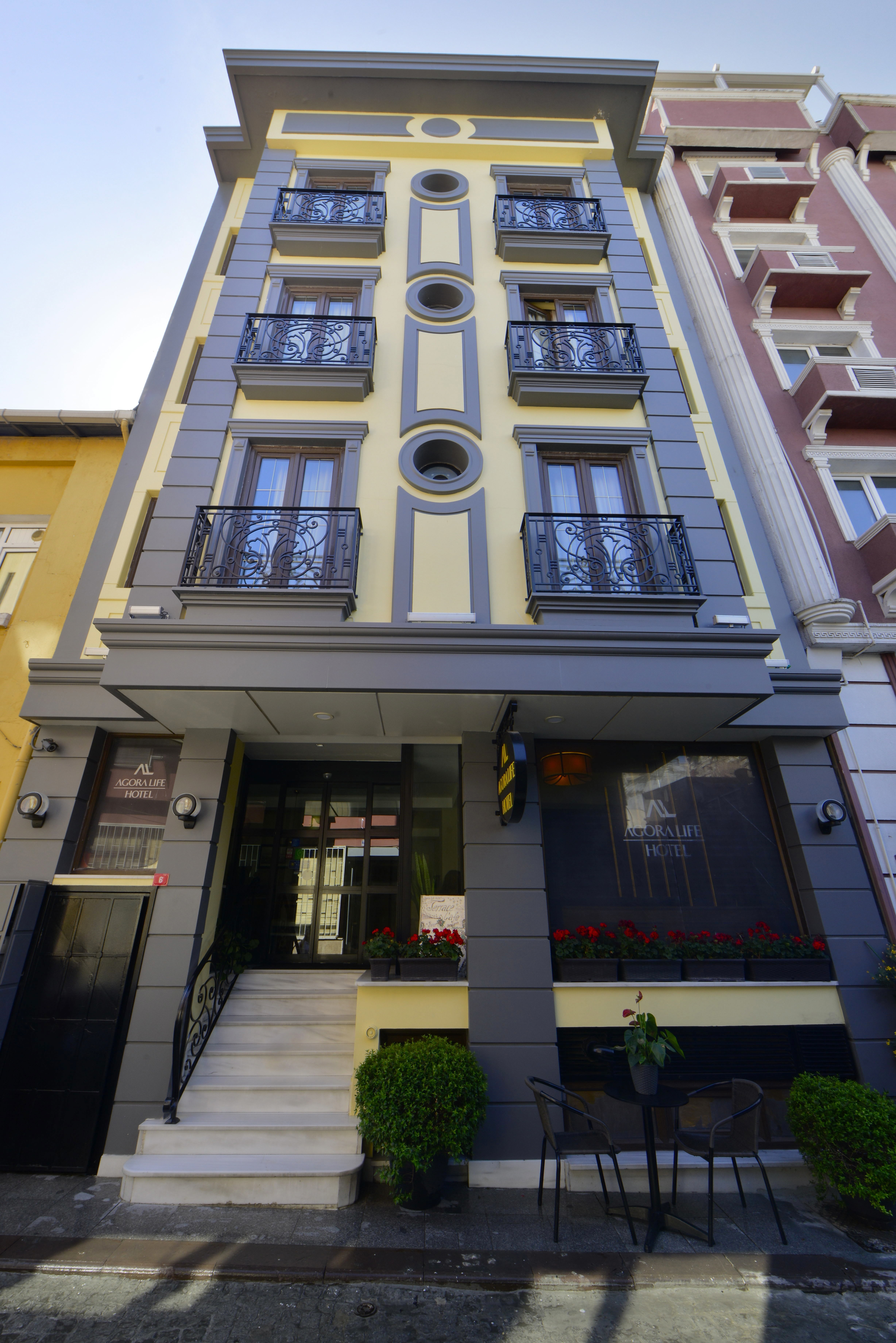 Stay in style at Agora Life