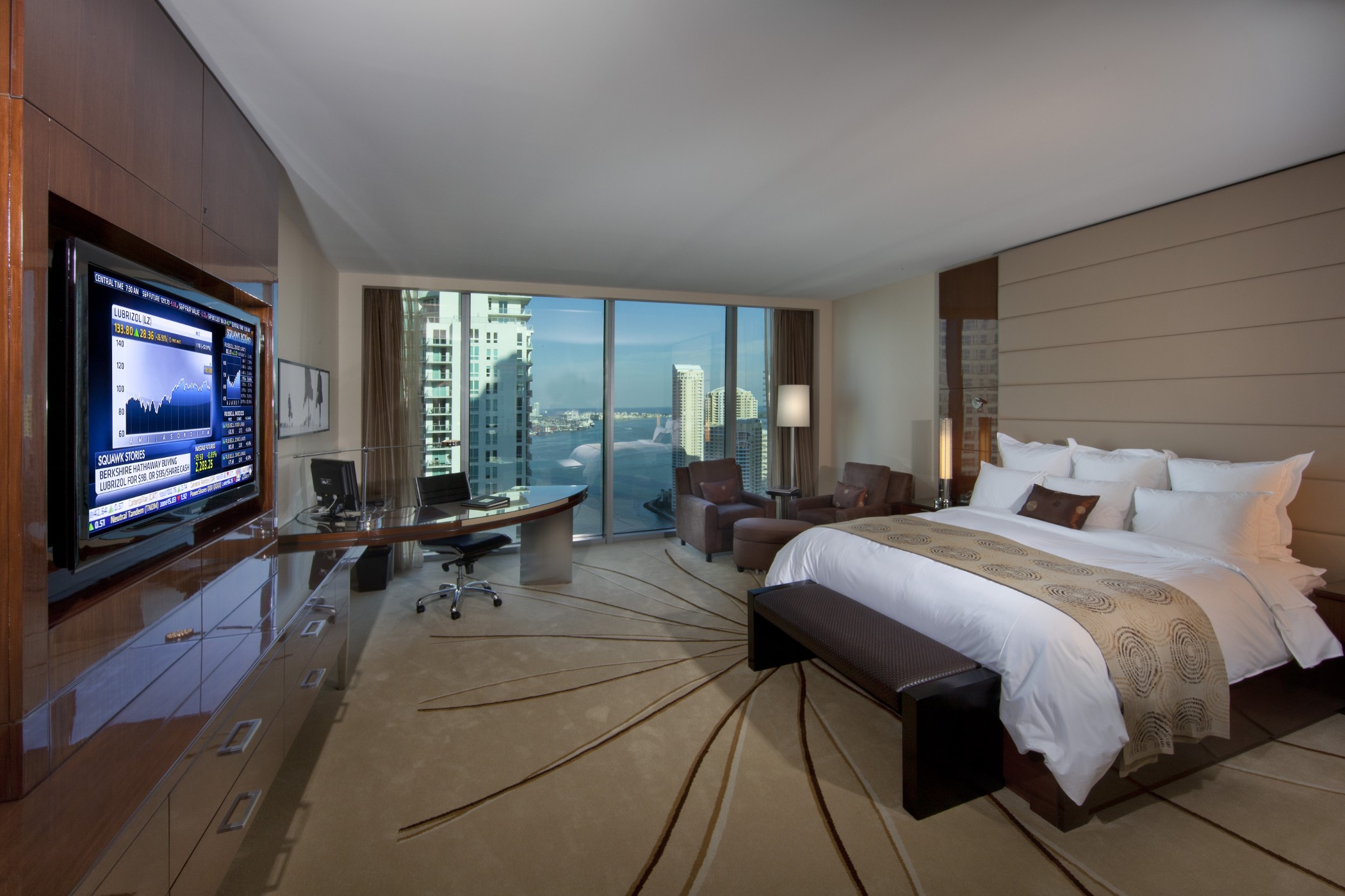 Stay in style at JW Marriott Marquis Miami