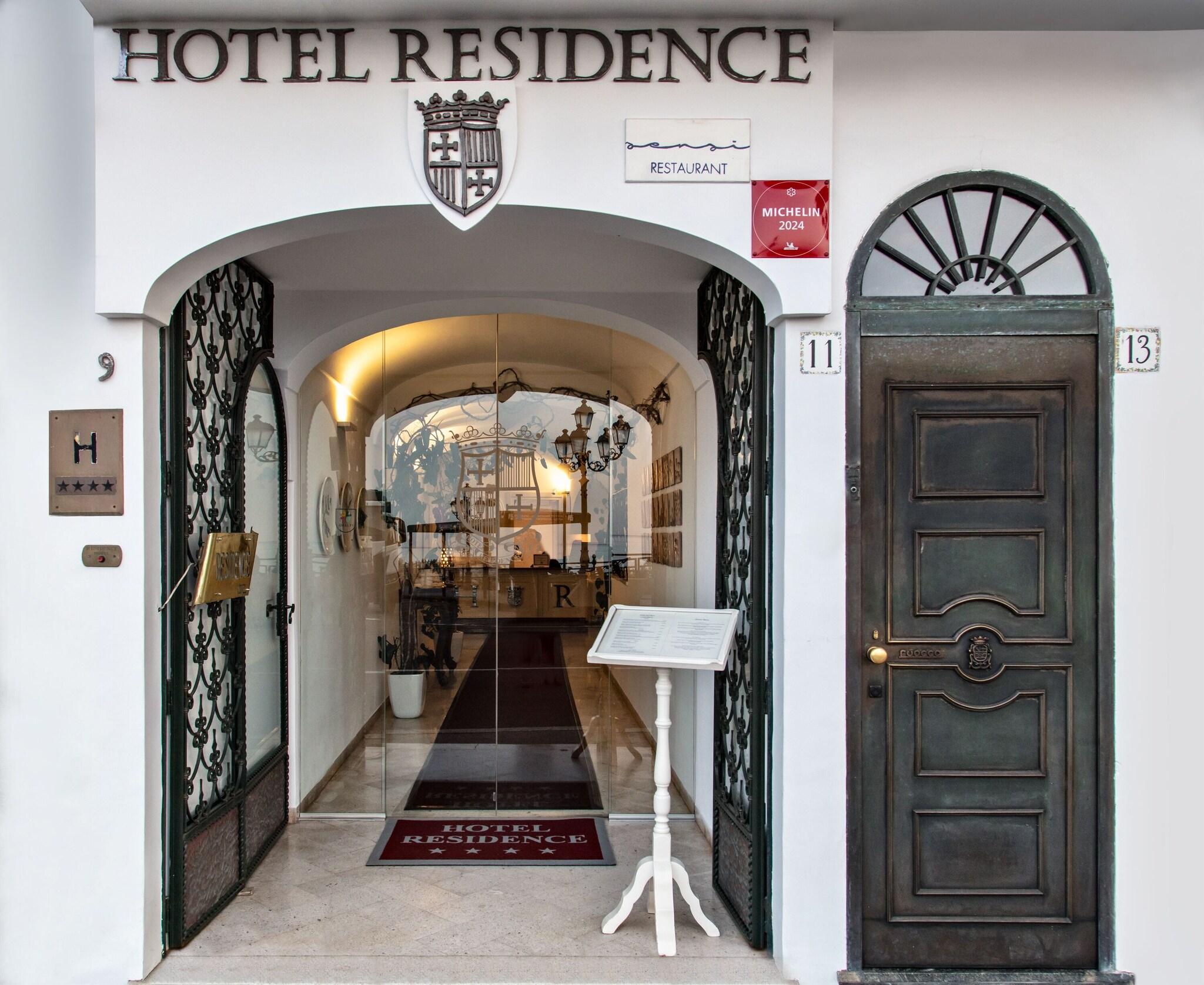 Stay in style at Hotel Residence Amalfi