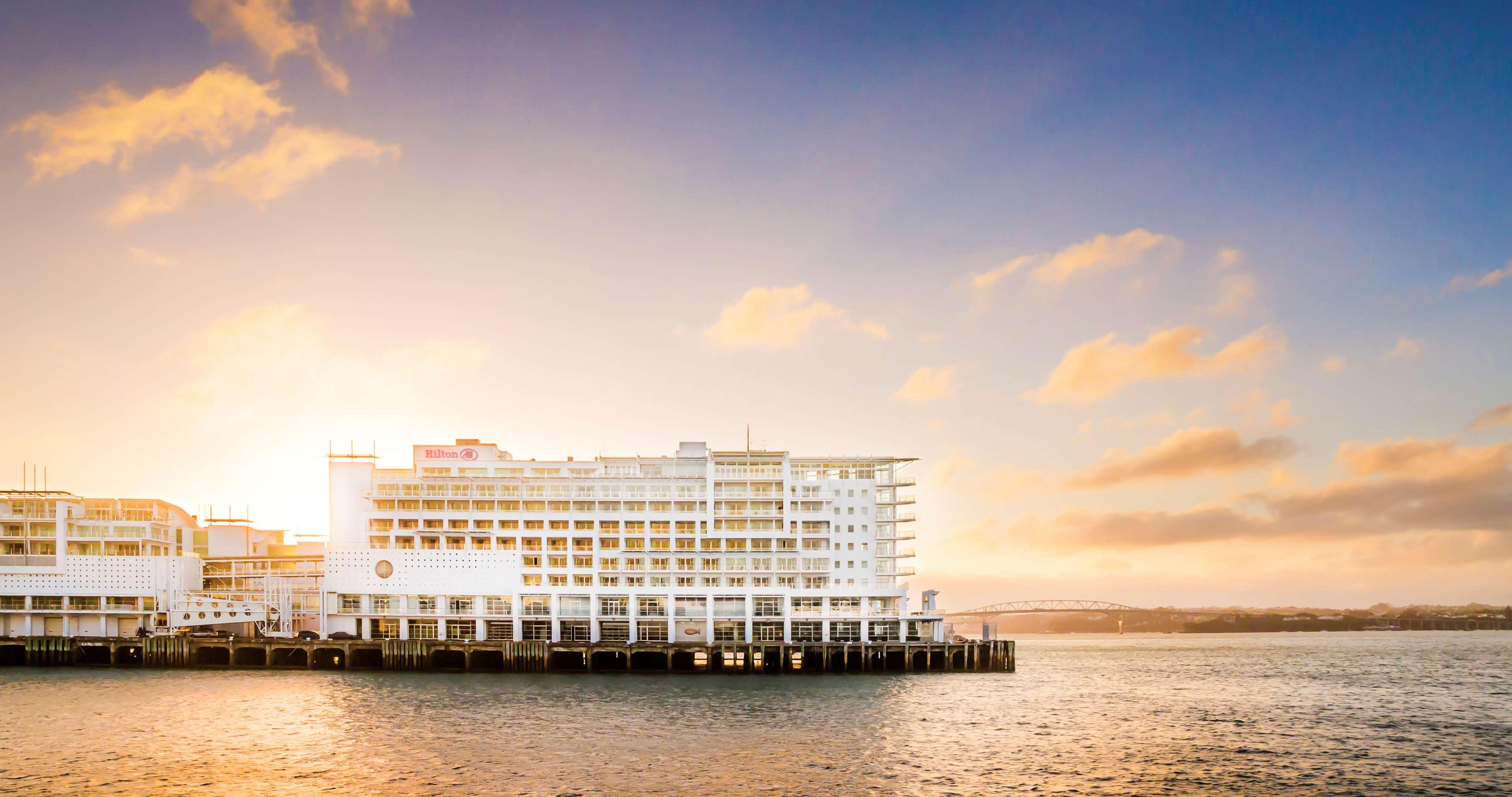 Stay in style at Hilton Auckland