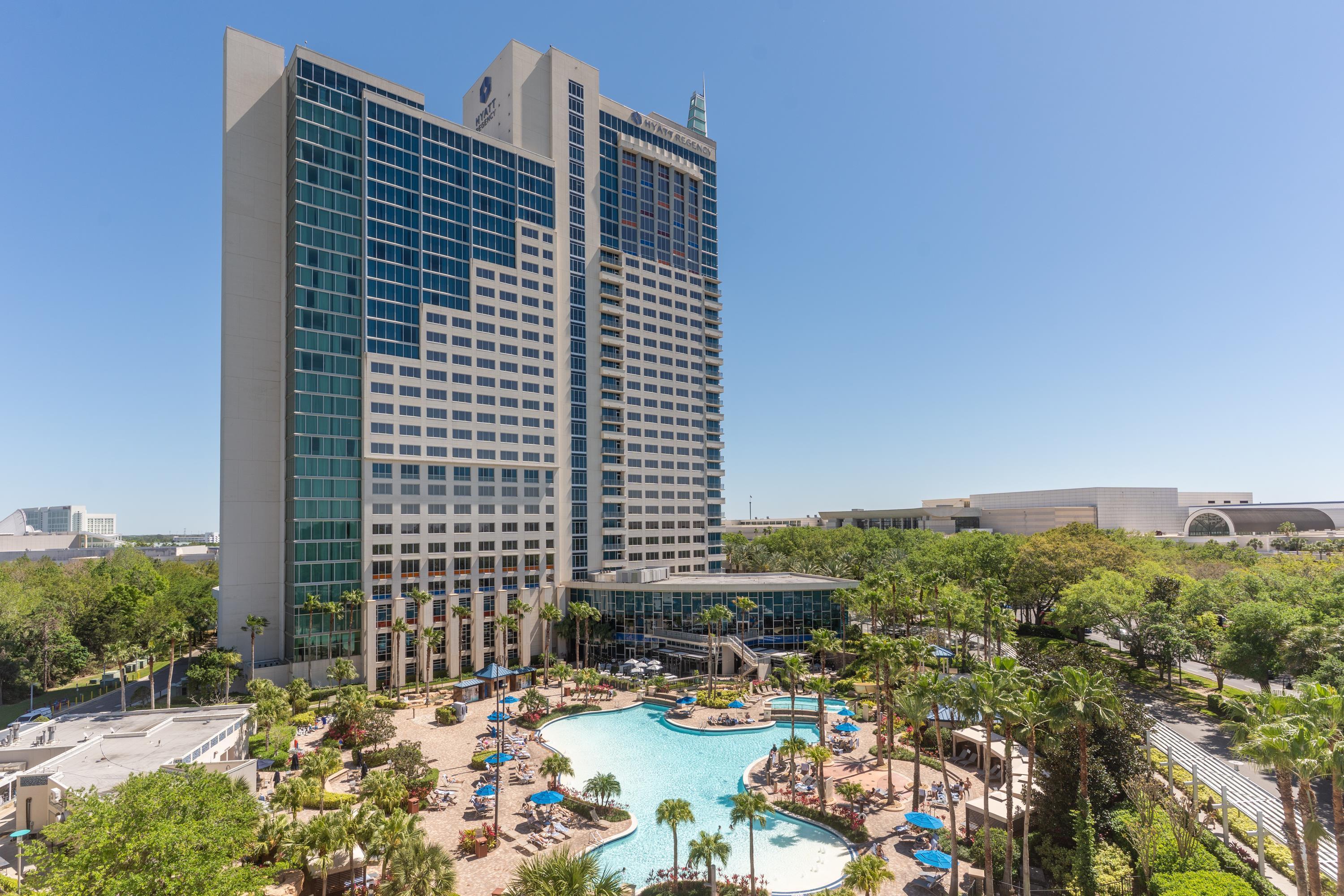 Stay in style at Hyatt Regency Orlando