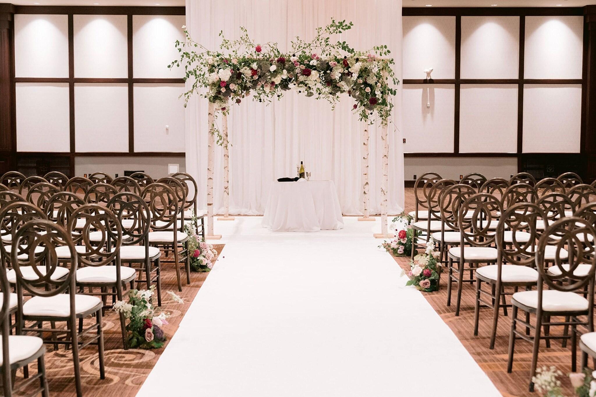 Stay in style at Sheraton Fallsview Hotel