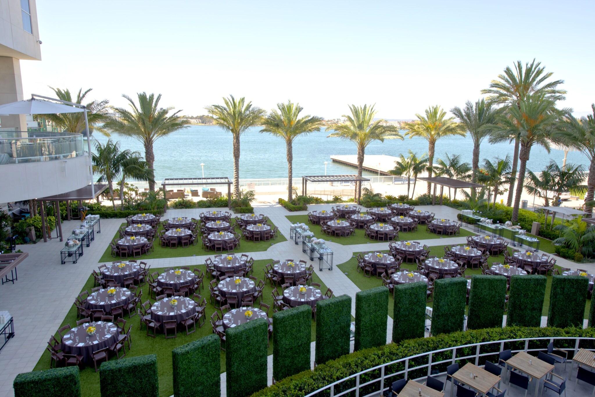 Stay in style at Hilton San Diego Bayfront