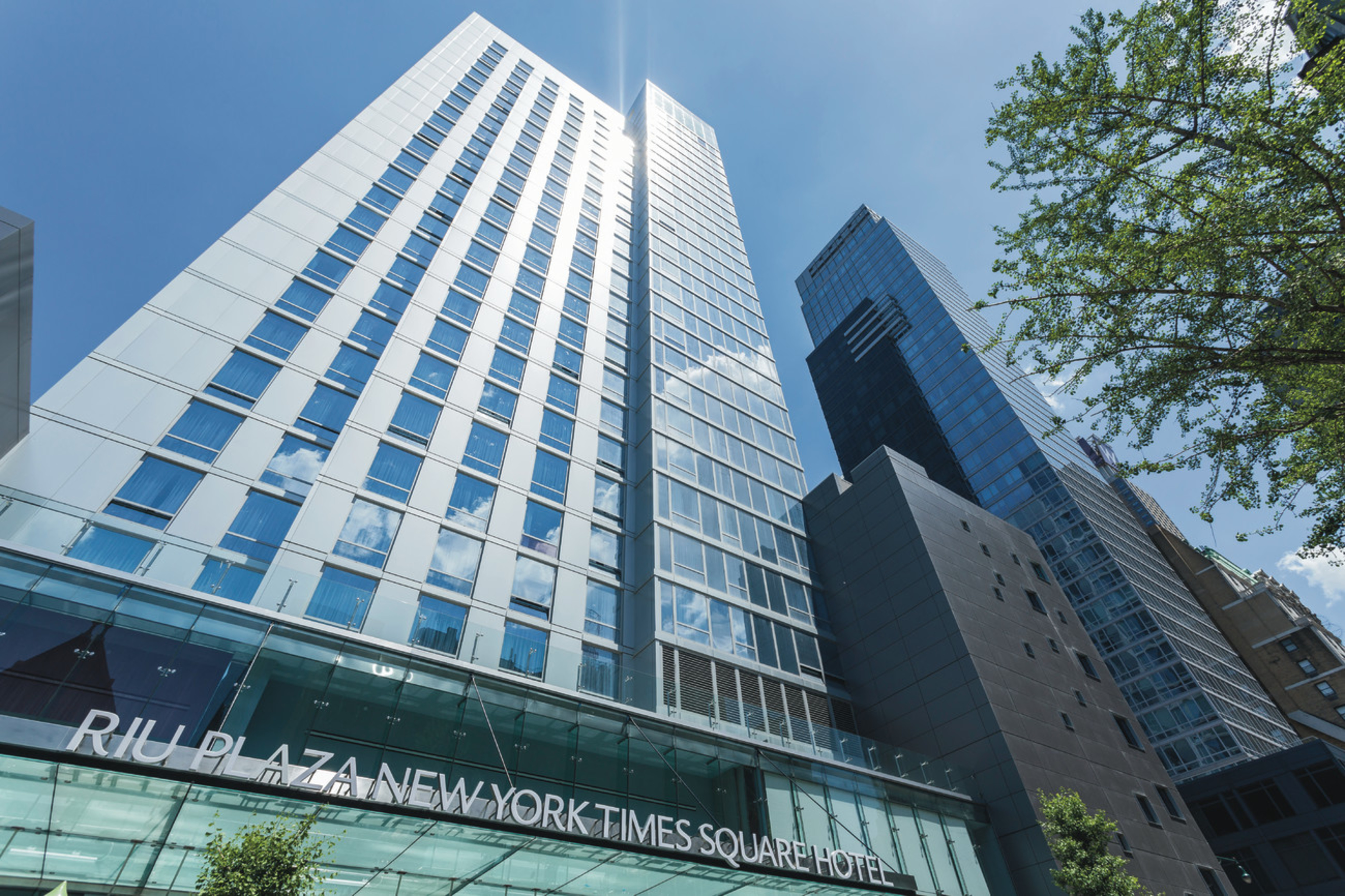Hotel Riu Plaza New York Times Square - General view 1