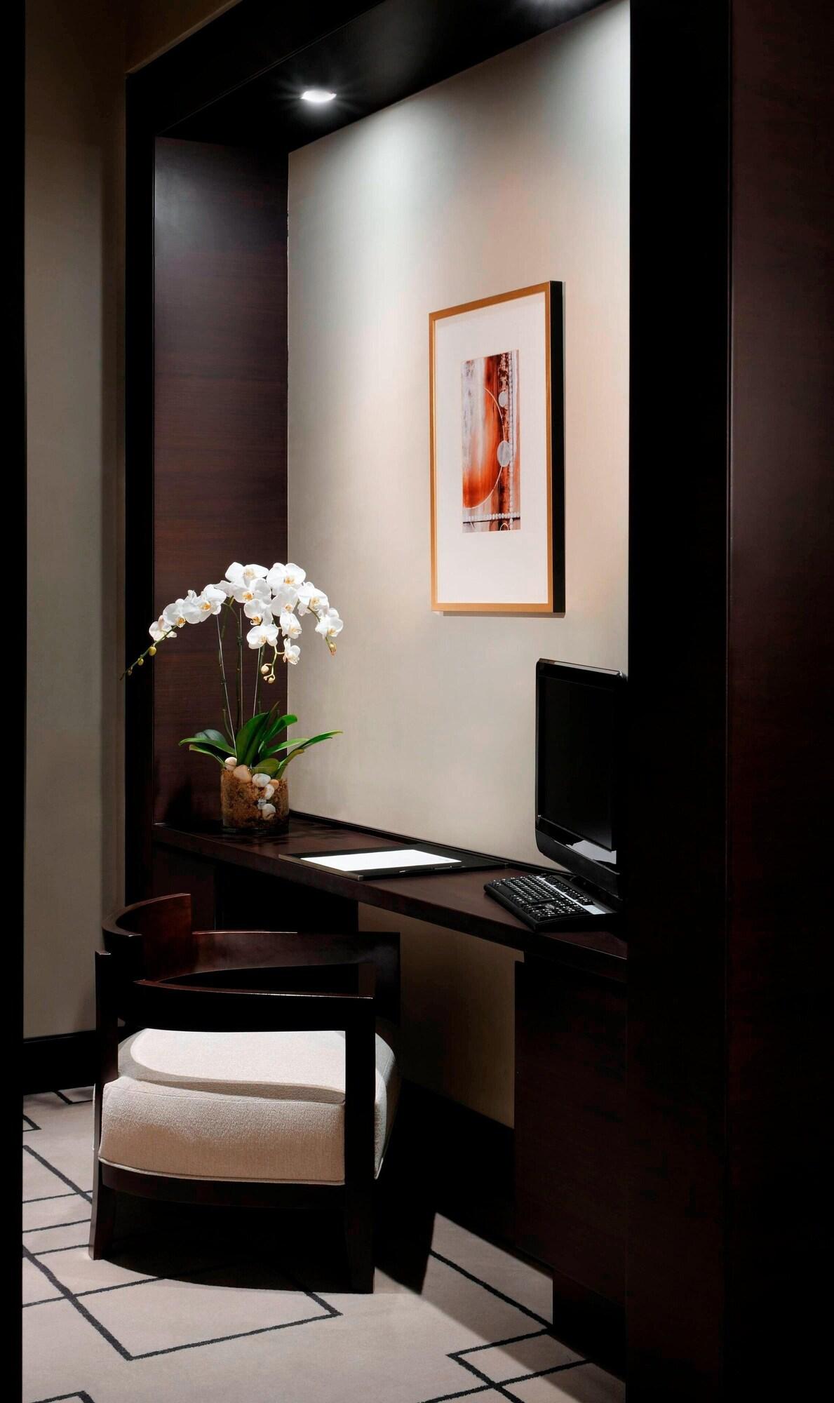 Stay in style at JW Marriott Marquis Hotel Dubai