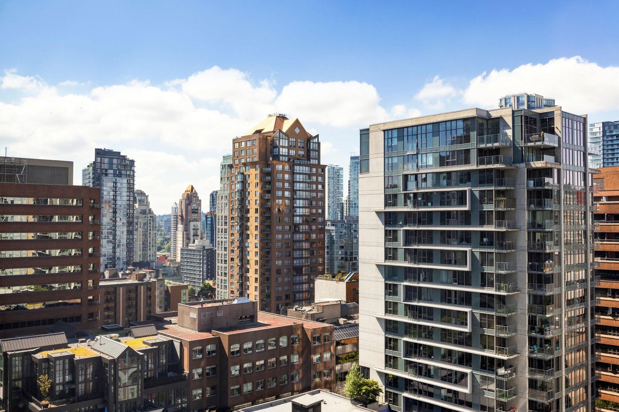 Stay in style at Sheraton Vancouver Wall Centre