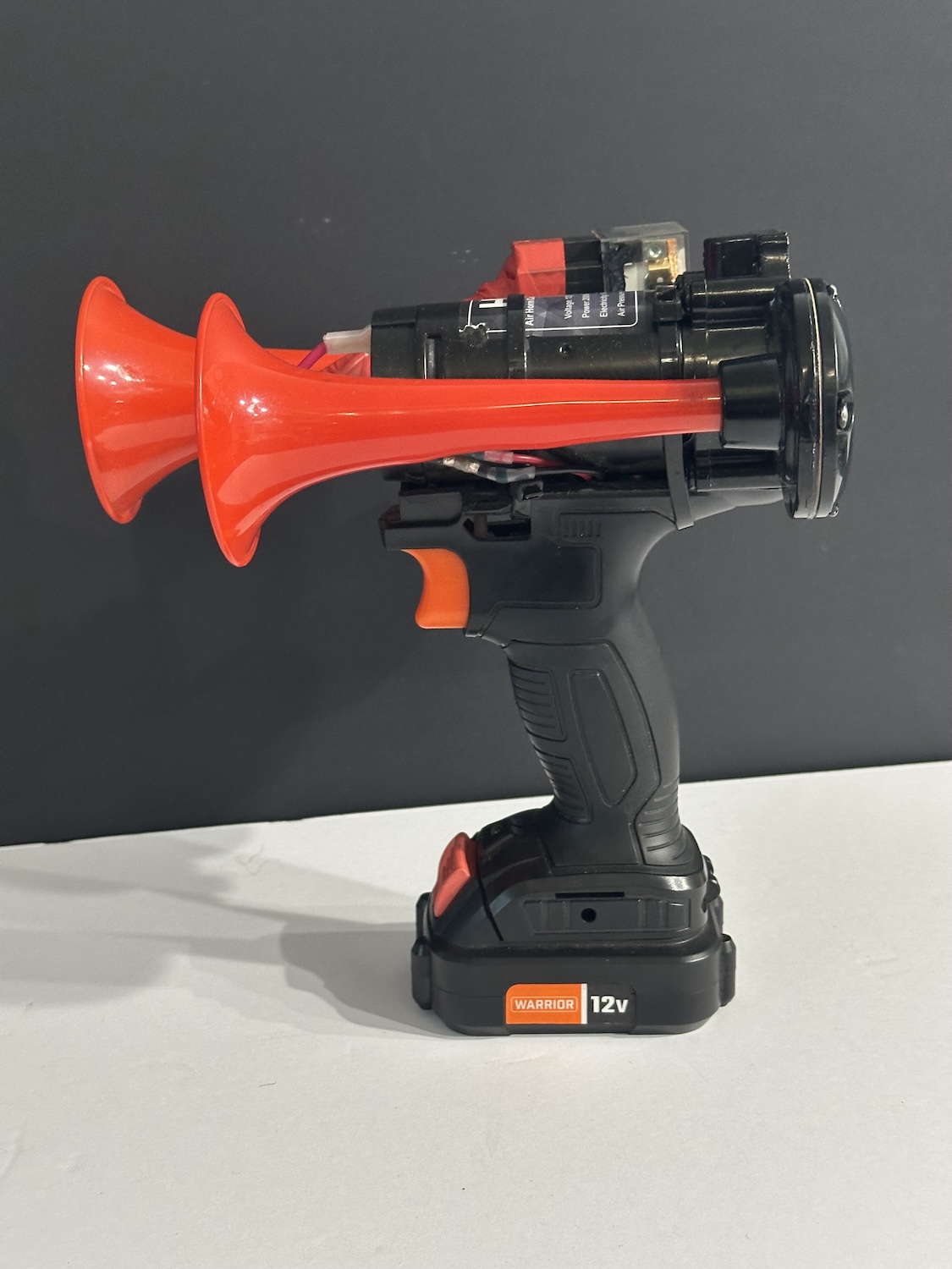 horn1