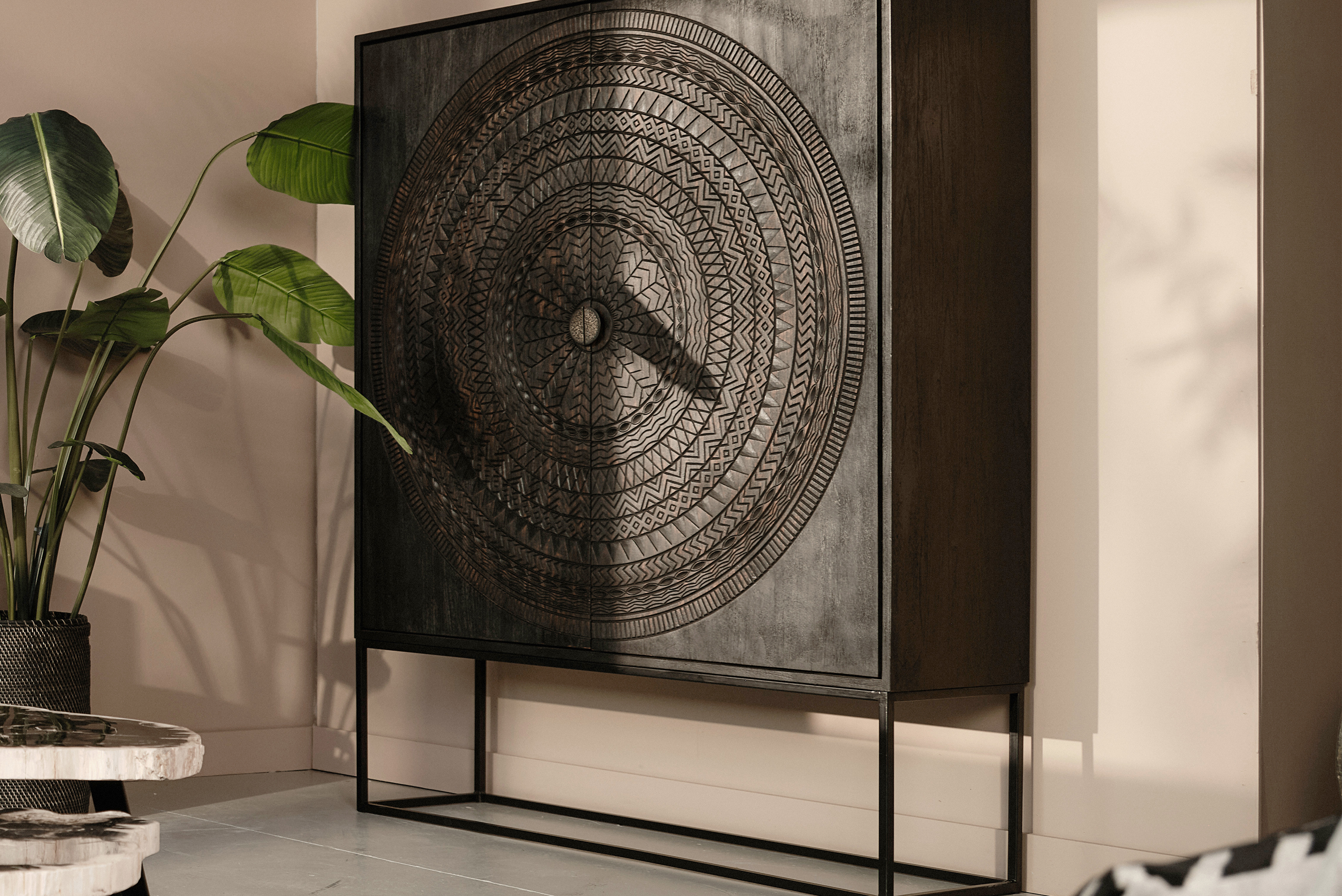 024- detail 004@2x@2x