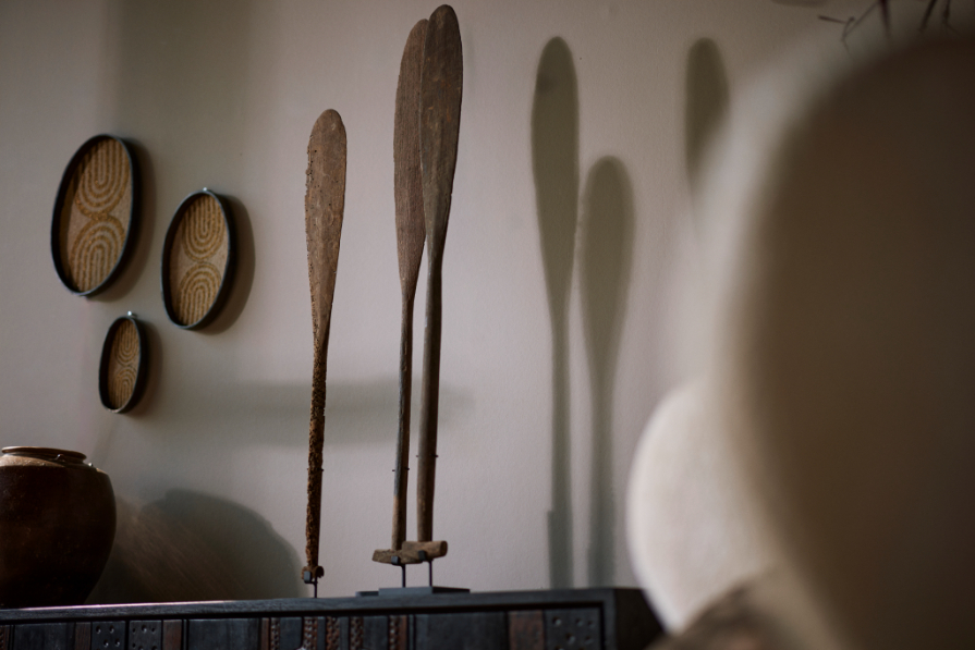 sotek-paddles-borneo-stand2