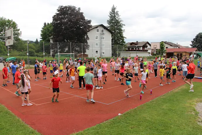 Erfolgreiche Bundesjugendspiele an der Grundschule Bernau