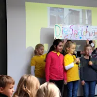 Schuljahresmotto 171006 1.Schulversammlung IMG 5093