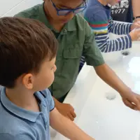 220512 Saubere Haende 081205