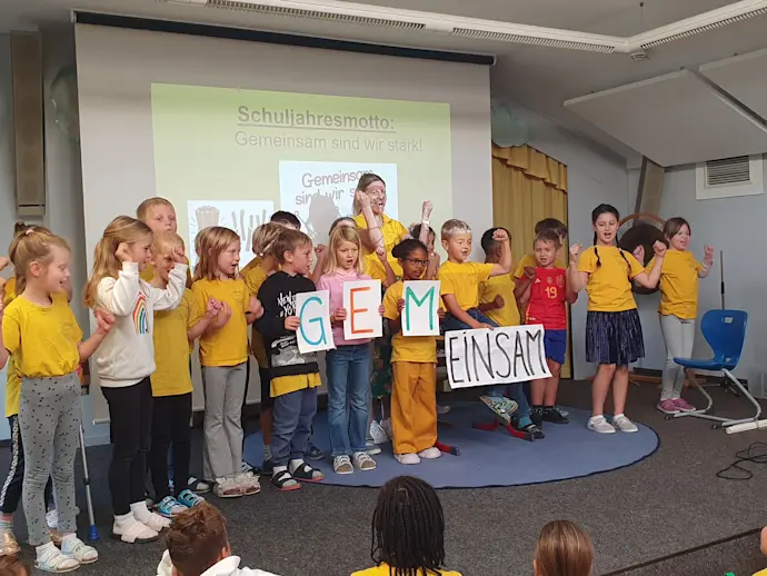 1. Schulversammlung 1. Schulversammlung