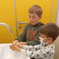 220512 Saubere Haende 081135