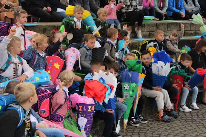 Von der Raupe zum Schmetterling: Das neue Schuljahr 25/26 an der Grundschule Bernau beginnt