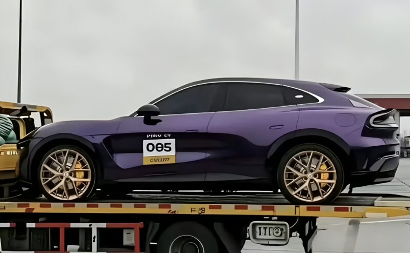 Xiaomi YU7 spotted in purple as new colour announcement nears
