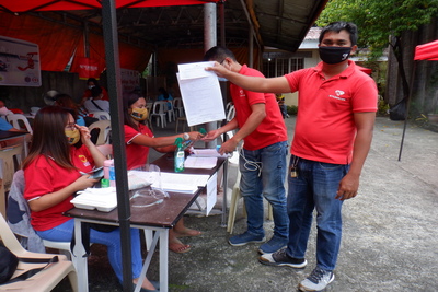 M Lhuillier supports Philippine Red Cross through Bloodletting Activities