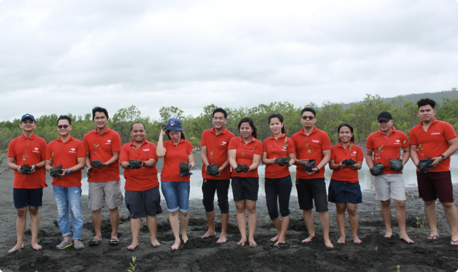 M Lhuillier Supports the Mangrove Reforestation Program of Silonay
