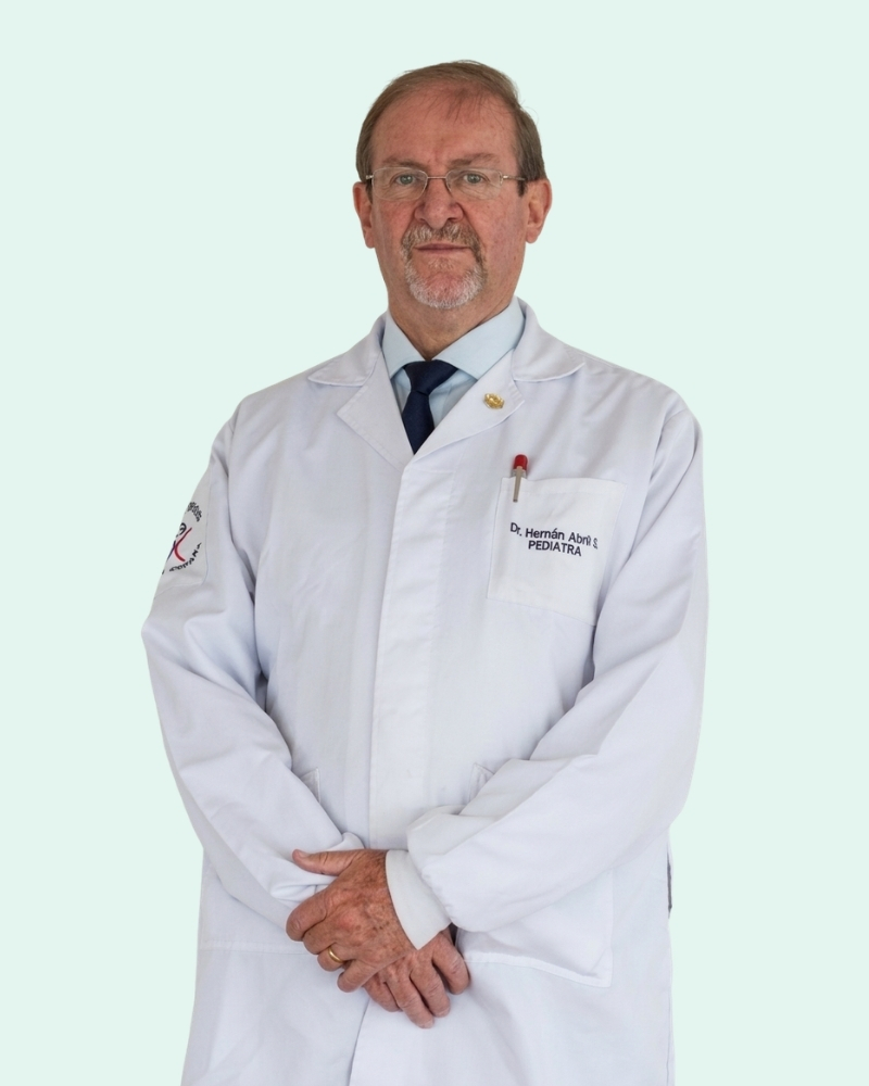 Fotografía de Dr. Hernán Abril Saavedra