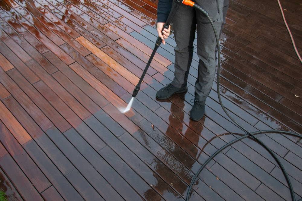 How Much Does Deck Repair Cost in Washington?