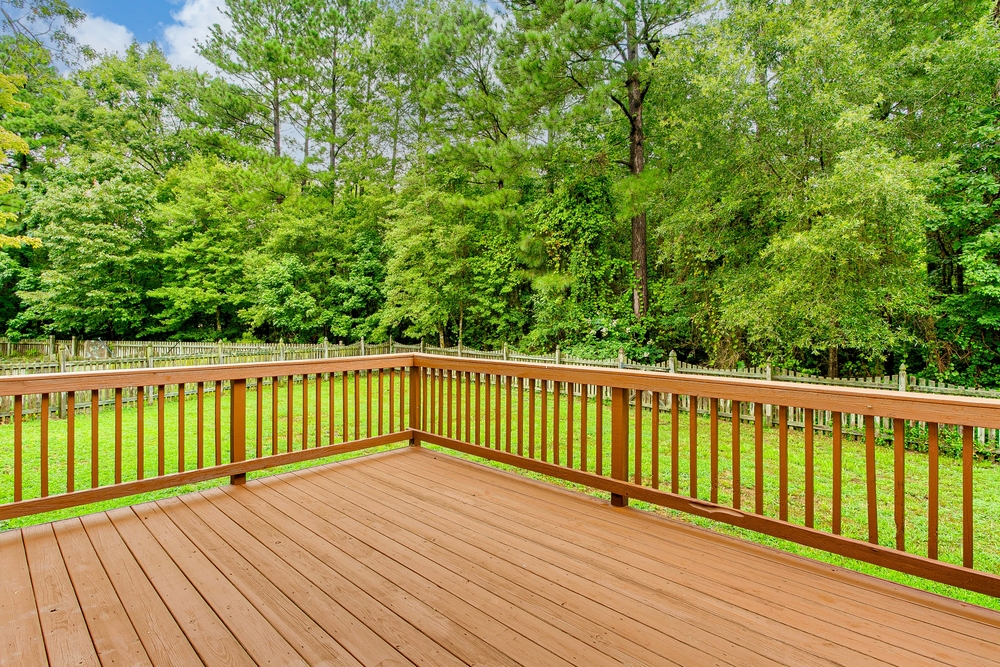 Why Is My Deck Railing Wobbly?