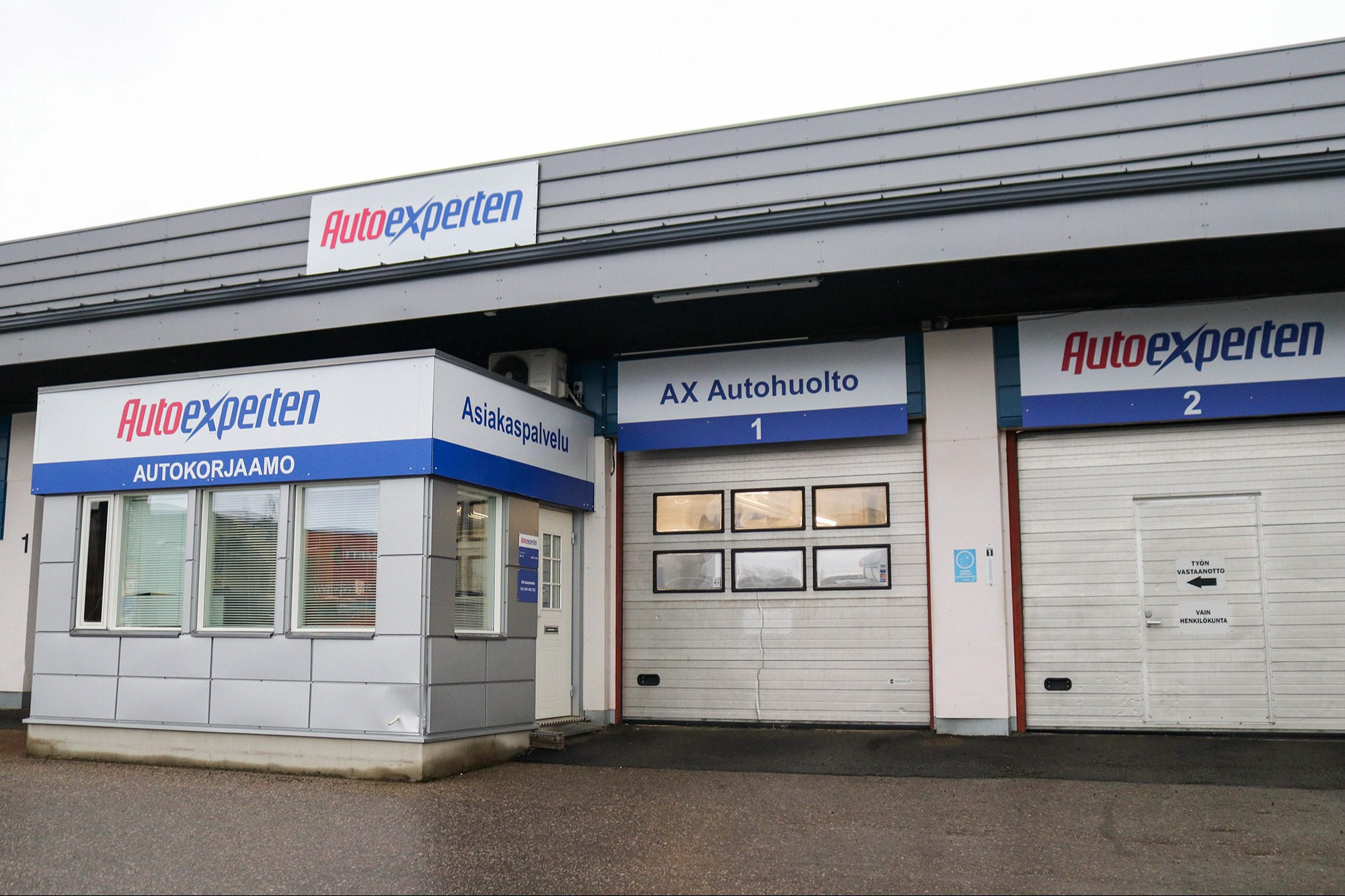 AX Autohuolto, kuva ulkopuolelta