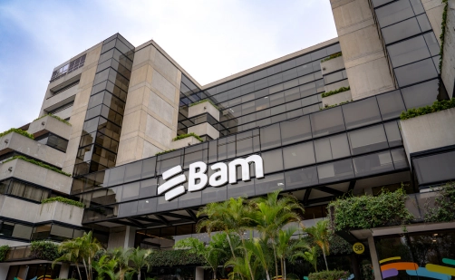 Bam comunica sus calificaciones de riesgo crediticio