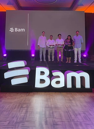 Bam reconoce a colaboradores por su desempeño en Cancún, México