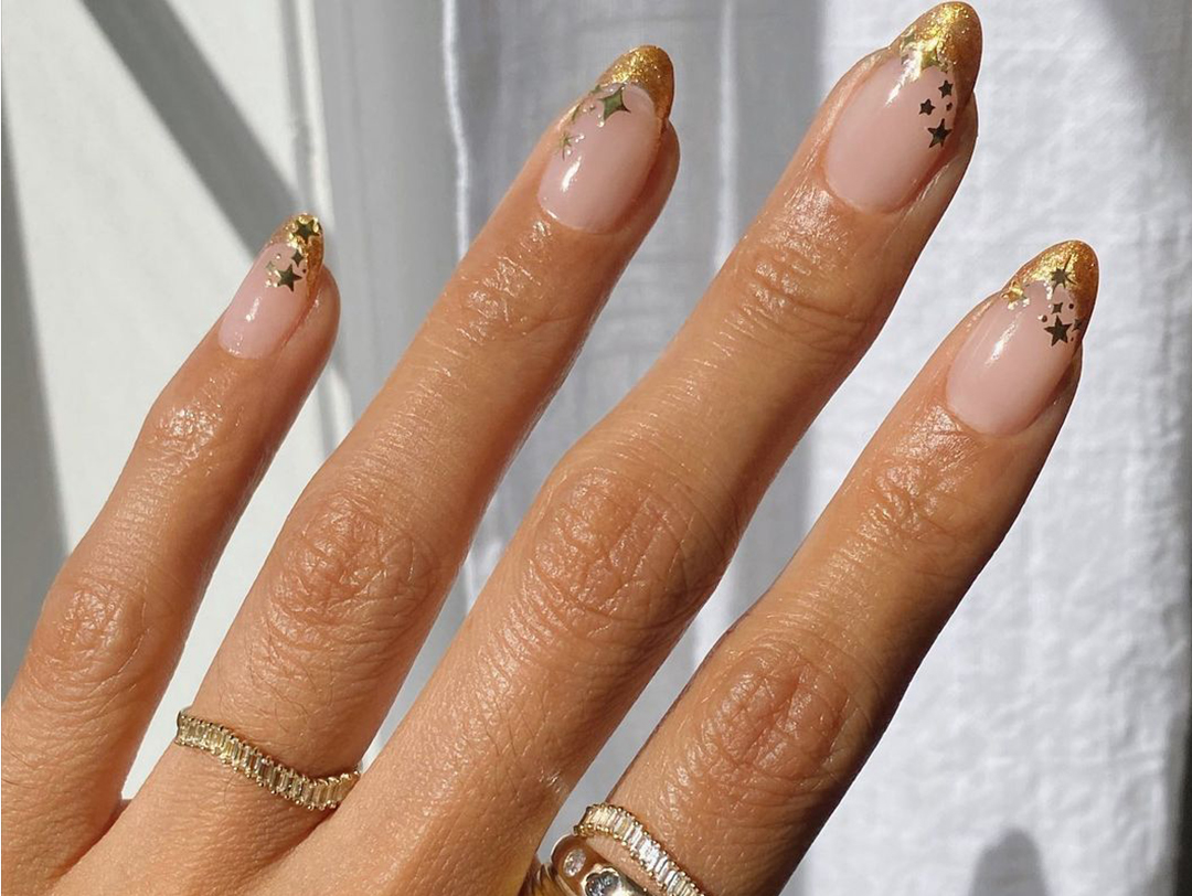 Matte Metallic Nails That Shine
