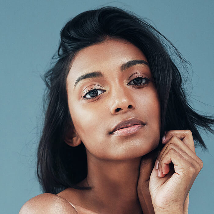 How To Apply Highlighter, From Cream, To Liquid, And Powder - IPSY