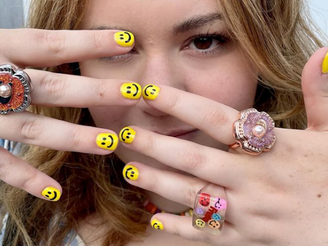 Tropical Summer Dip Nails to Love