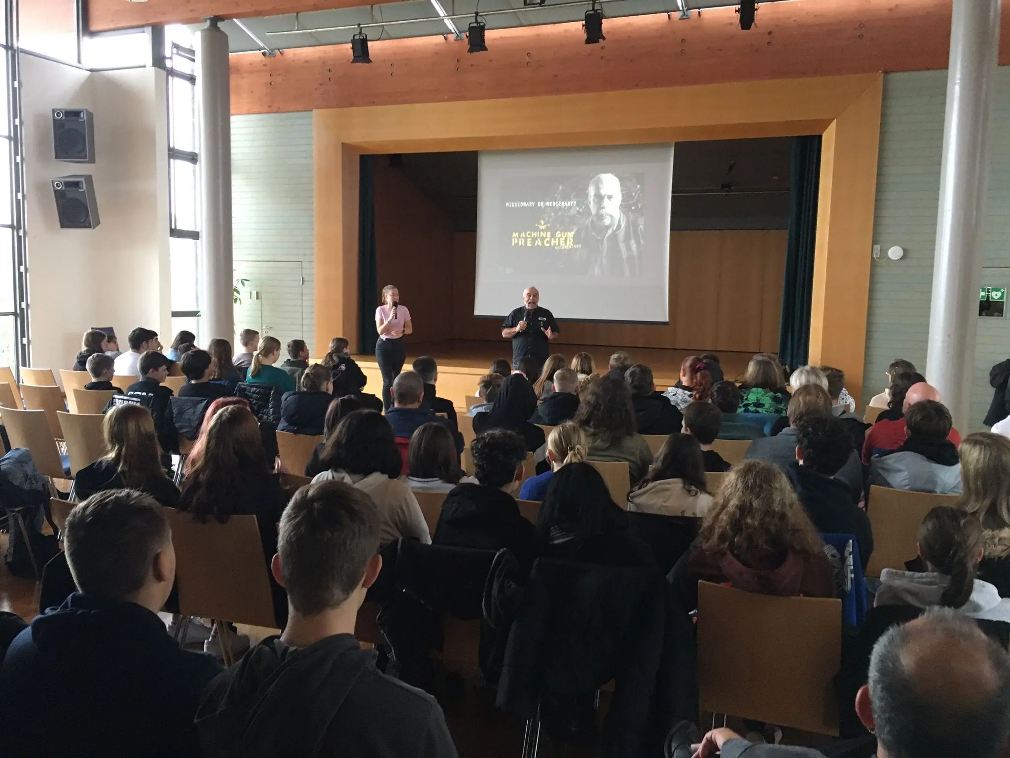 Tour 2023 school Mut für Kinder Sam Childers Machine Gun Preacher