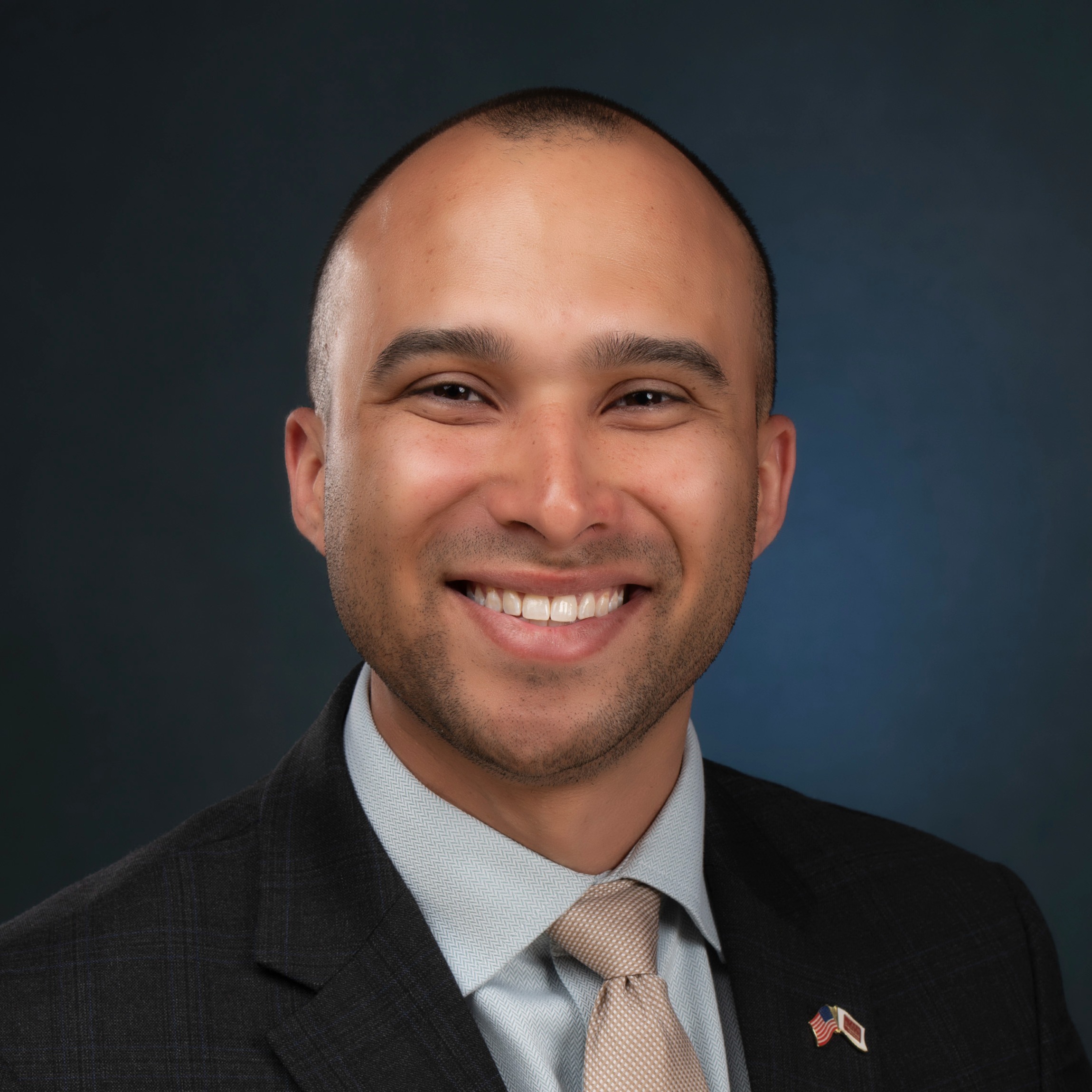 Antonio Massol 854006312 original WEB