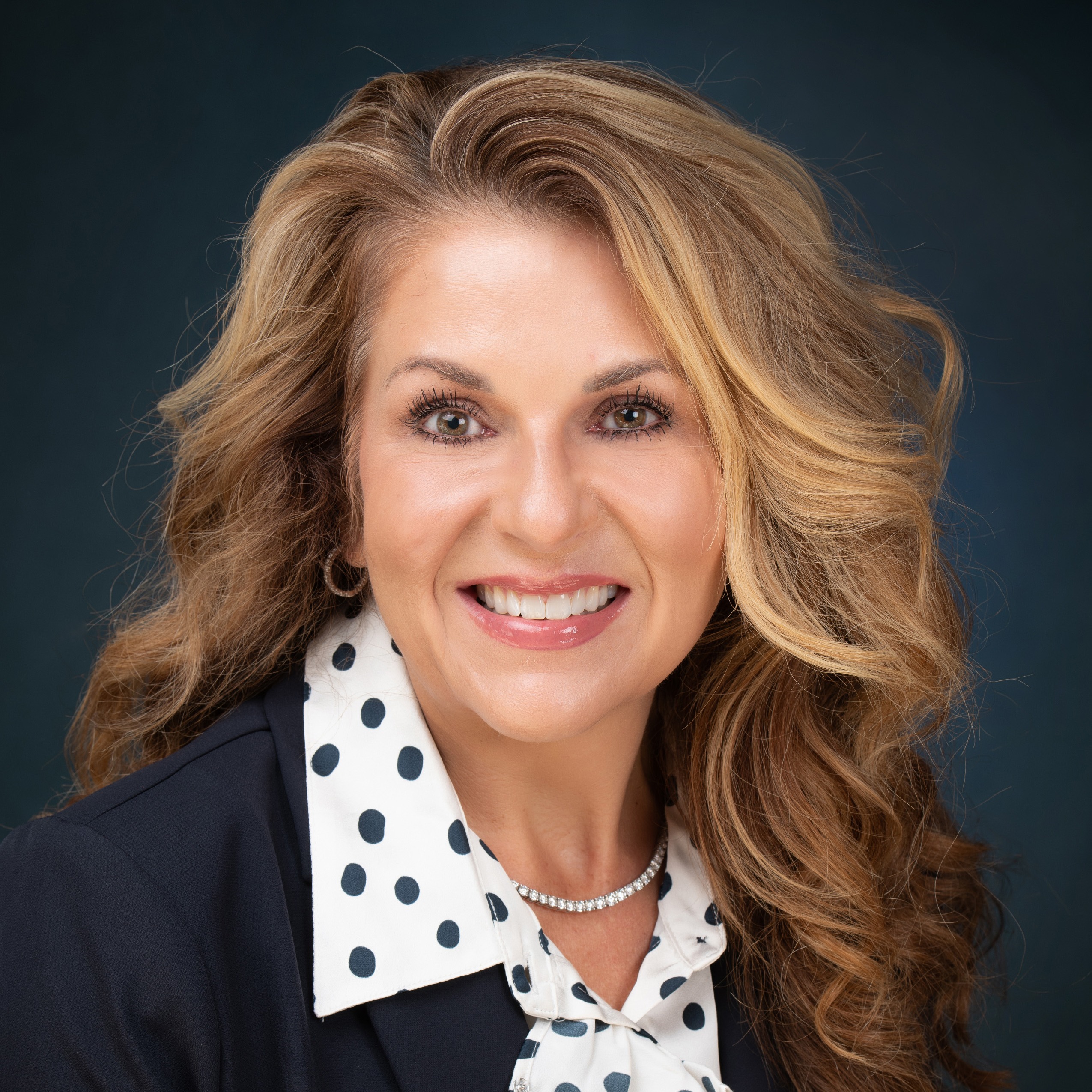 Joyce Matthews 592000005 original WEB