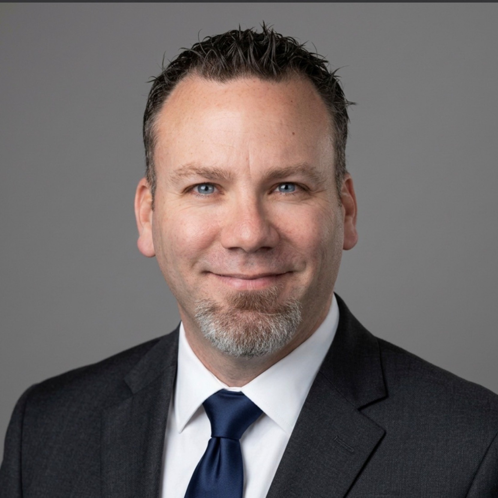 Justin Smith 2004000 original WEB