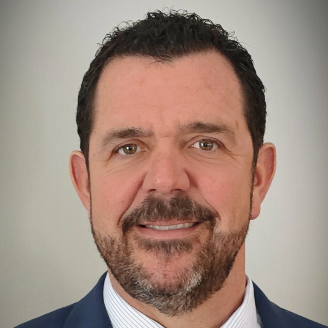 Macon Cutshall 535002899 original WEB