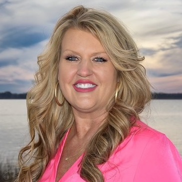 Stephanie Wallace 95000809 original WEB