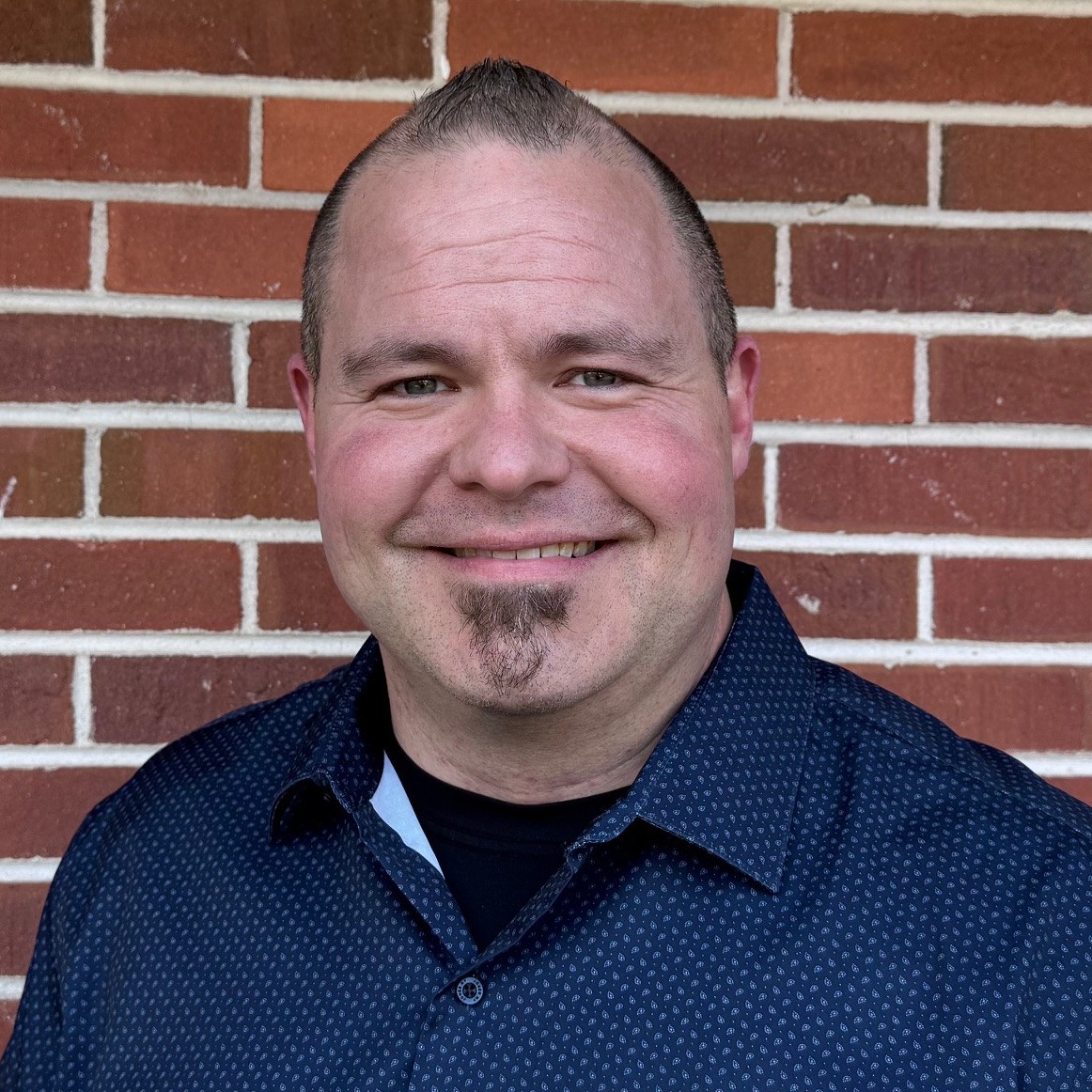 Jonathan Brogden 707011214 original WEB