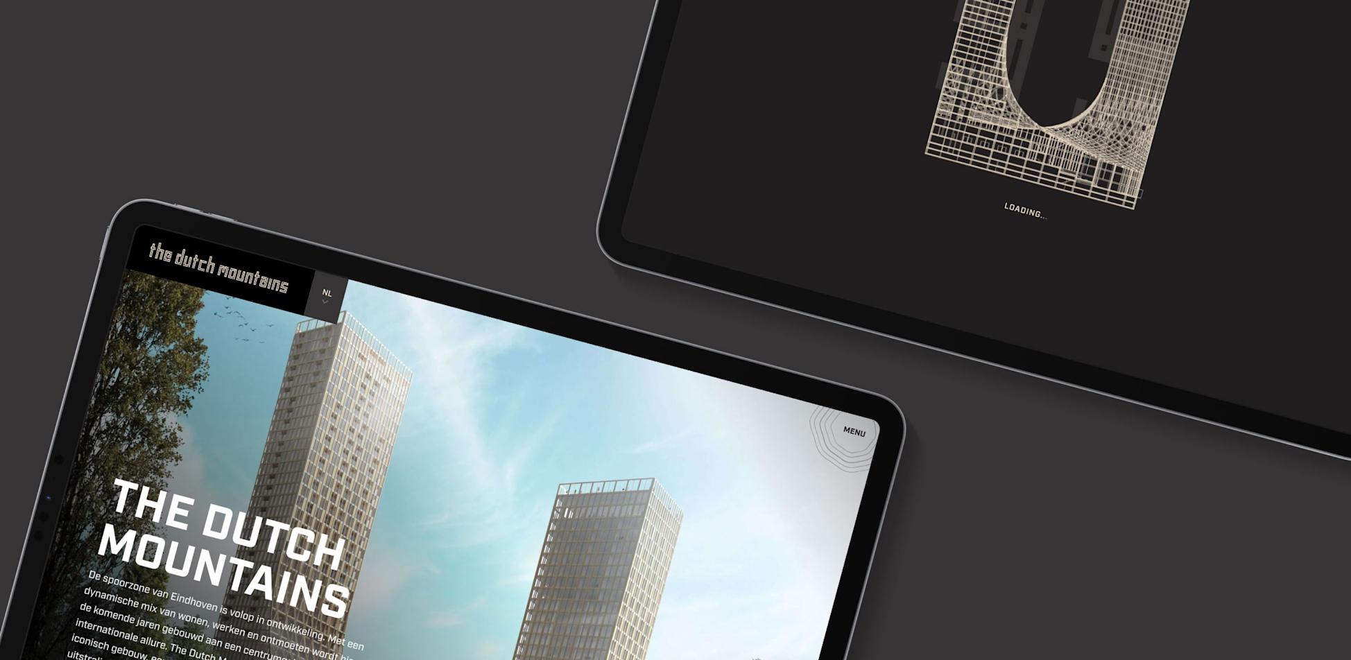 De custom loader en de homepagina van de website van The Dutch Mountains getoond op twee tablets. 
