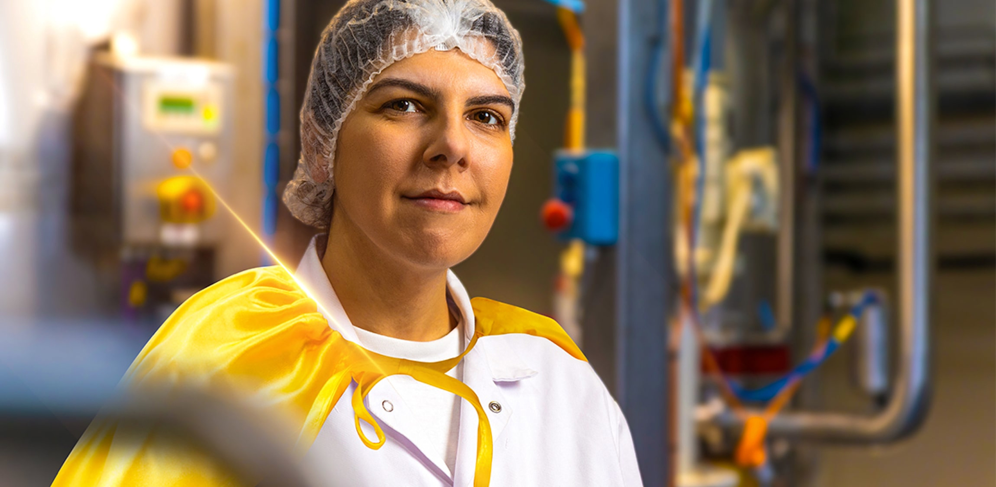 Een medewerker van het Remia team aan het werk. 