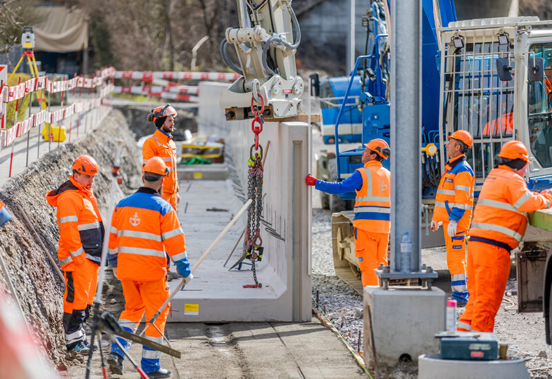 Éléments en équerre GRANDE Allmend Uetendorf
